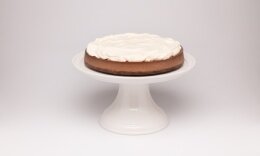 Čokoládový cheesecake s moussom z bielej čokolády